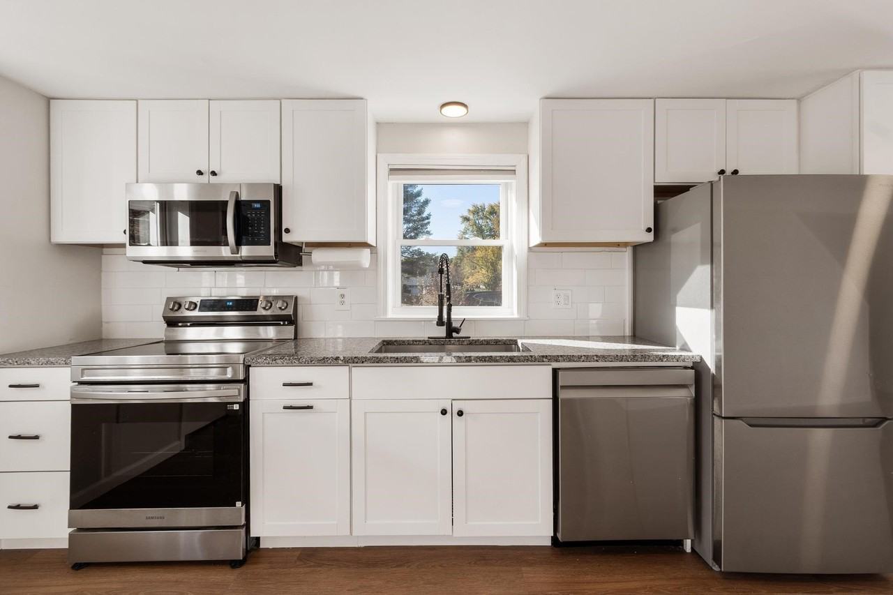 225 Shannon Rd #B - Photo 6 of 20