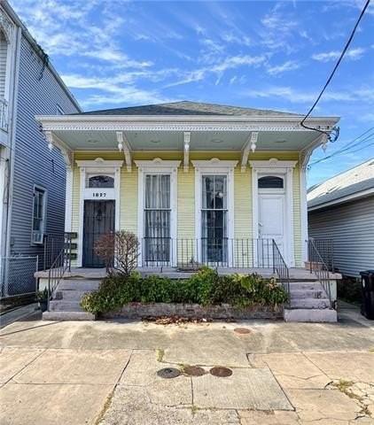 1827 Baronne St #B