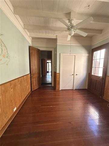 933L Louisa St - Photo 4 of 9