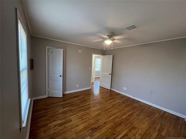 224 S Cedar St - Photo 4 of 6