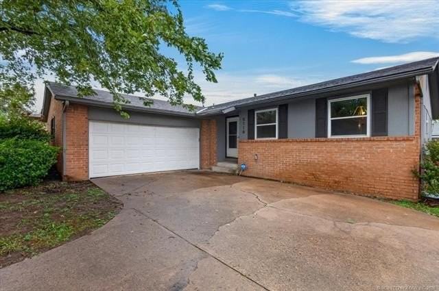 5116 Hazel Rd - Photo 2 of 26