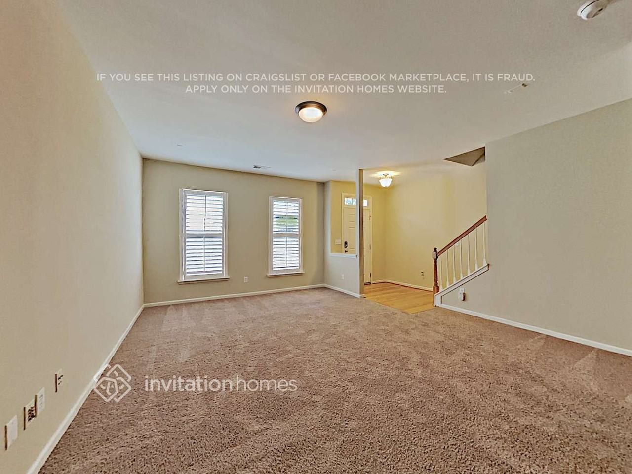 9630 Kings Parade Blvd - Photo 5 of 24