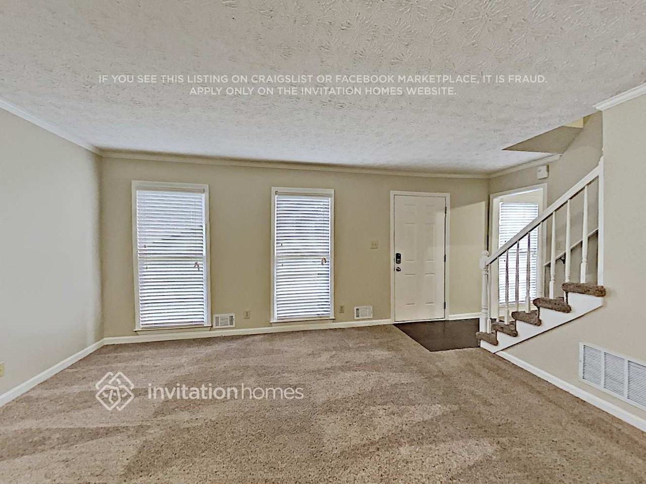 1539 Sir Knights Way - Photo 5 of 20