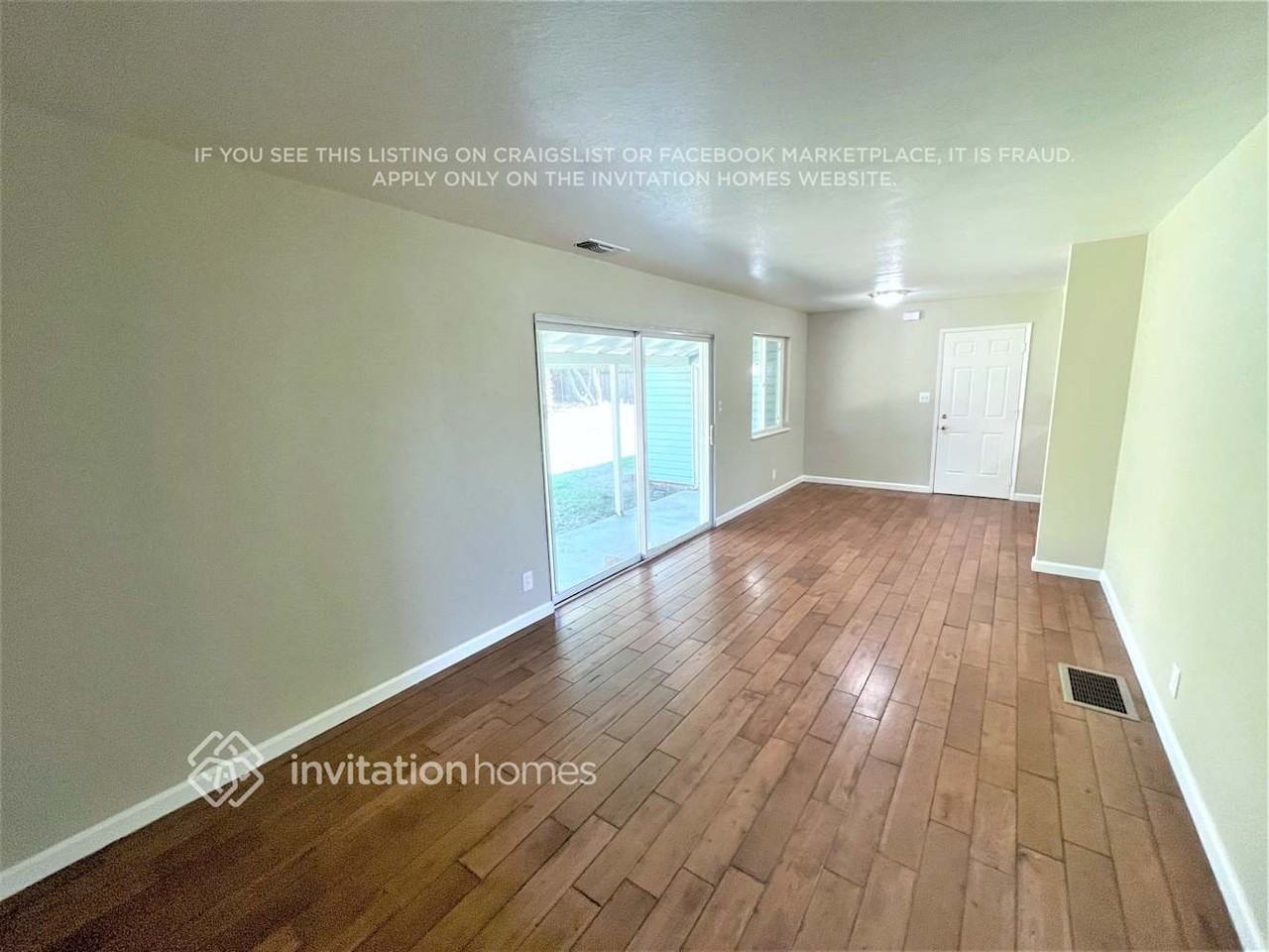 8821 Fair Oaks Blvd - Photo 4 of 17