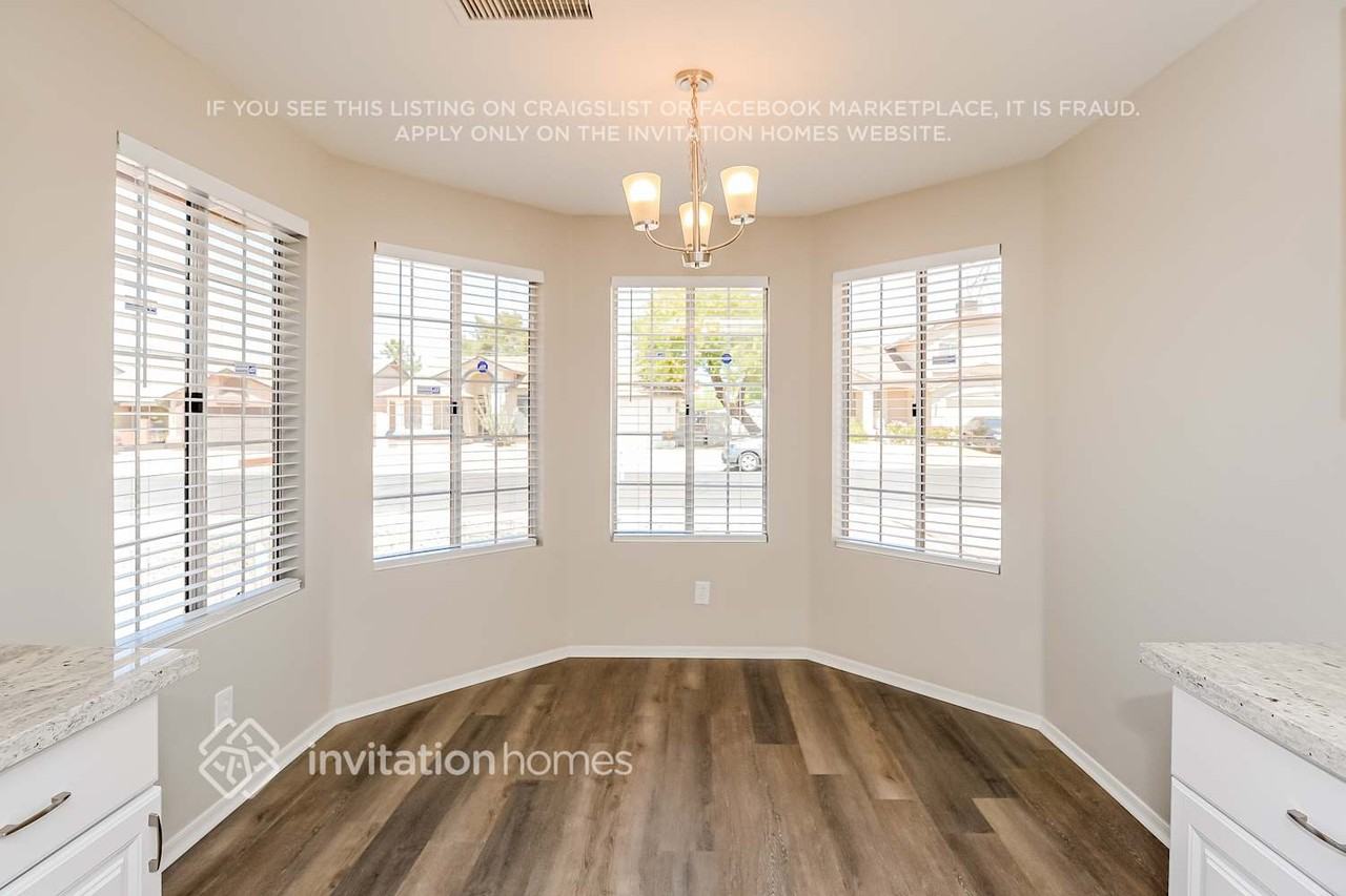 6129 E Colby St - Photo 5 of 16