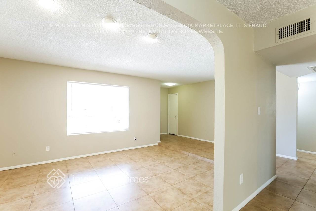 917 W Lindner Ave - Photo 3 of 20