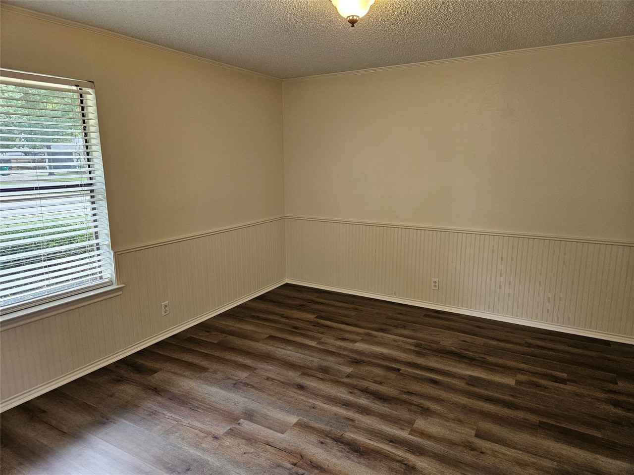 218 Buffalo Creek Dr - Photo 4 of 29