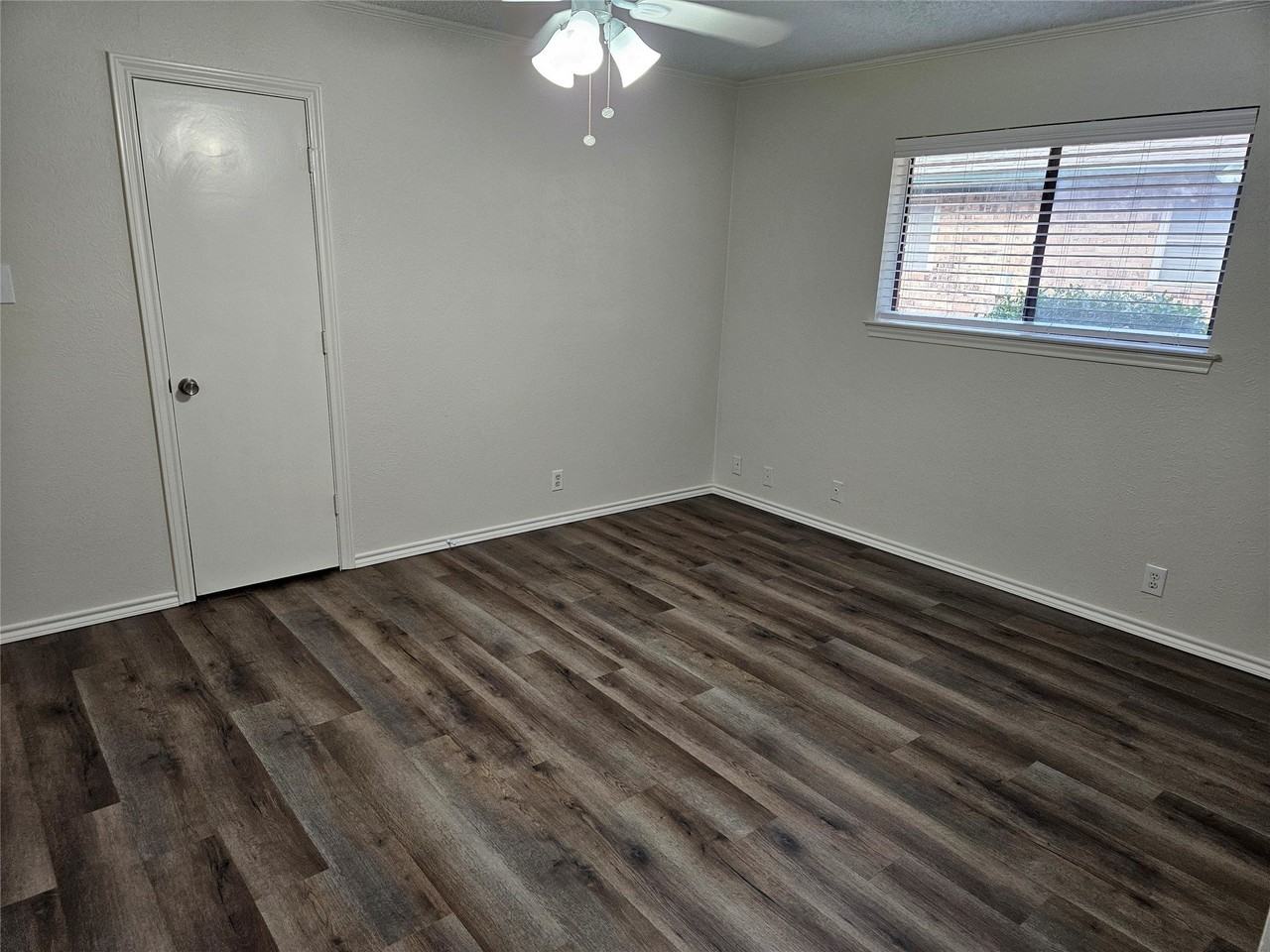218 Buffalo Creek Dr - Photo 6 of 29