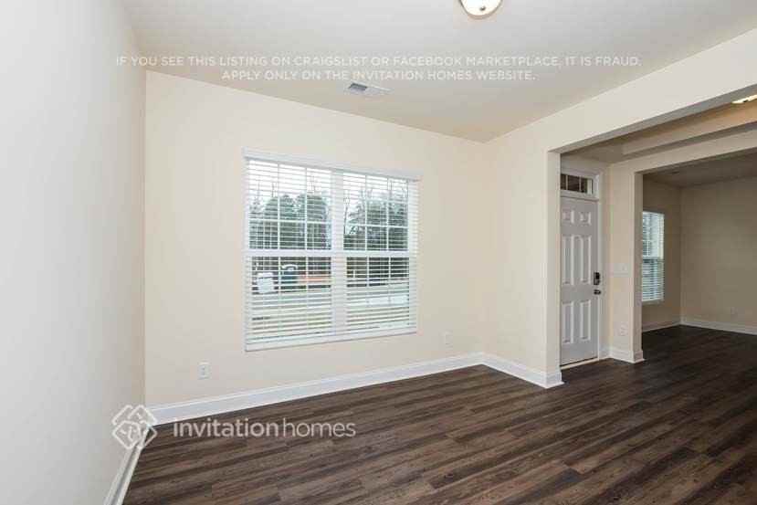 127 Sassafras Rd - Photo 2 of 19