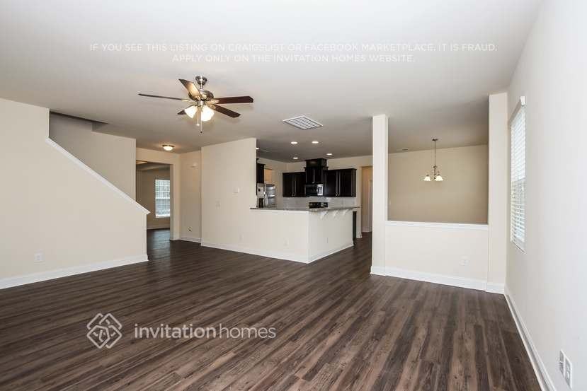 127 Sassafras Rd - Photo 4 of 19
