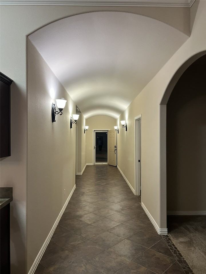 12305 Hunters Knoll Dr - Photo 3 of 23