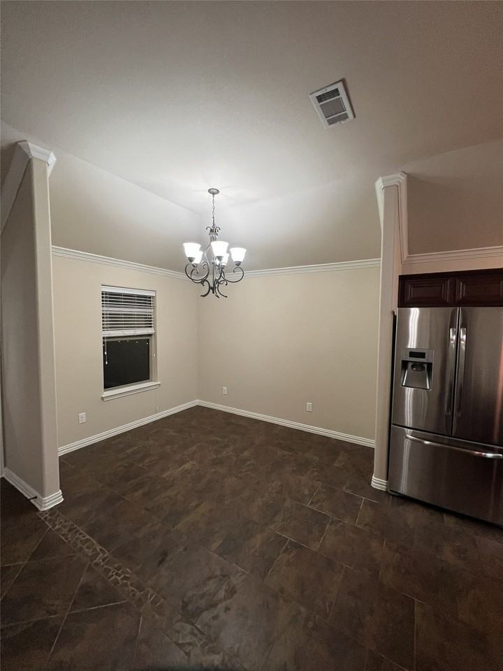 12305 Hunters Knoll Dr - Photo 6 of 23