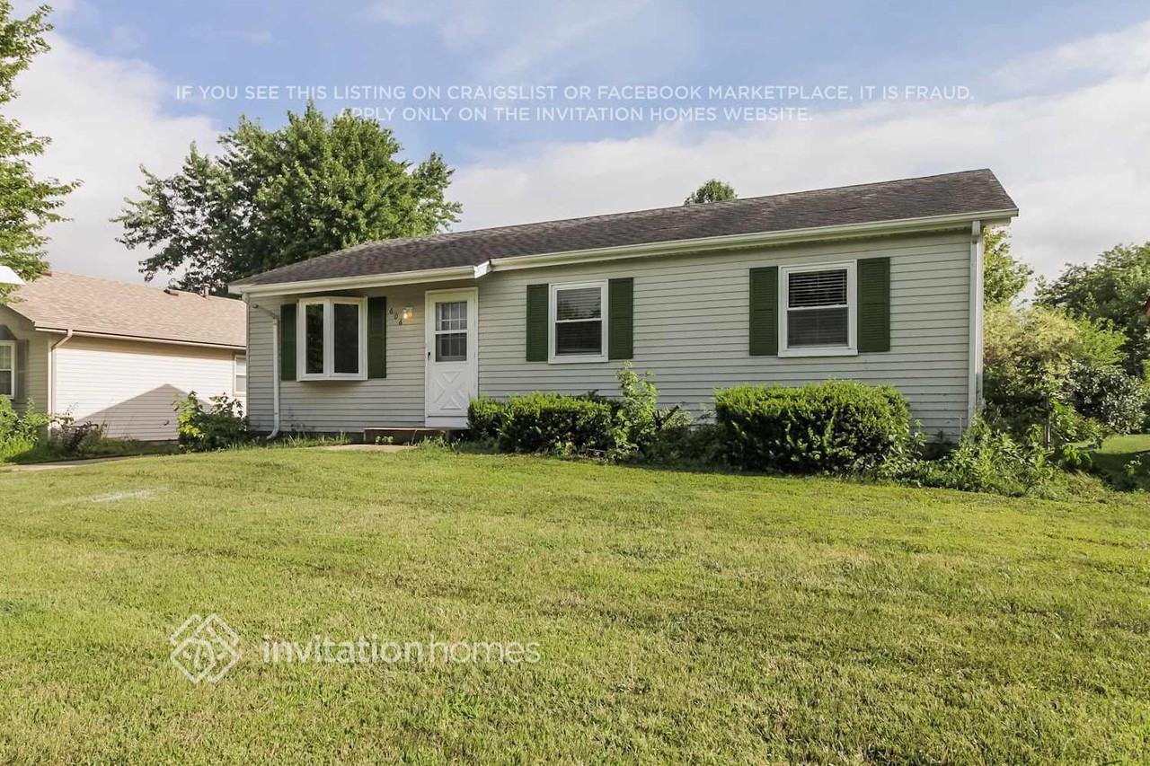 606 Cherrywood Dr - Photo 3 of 19