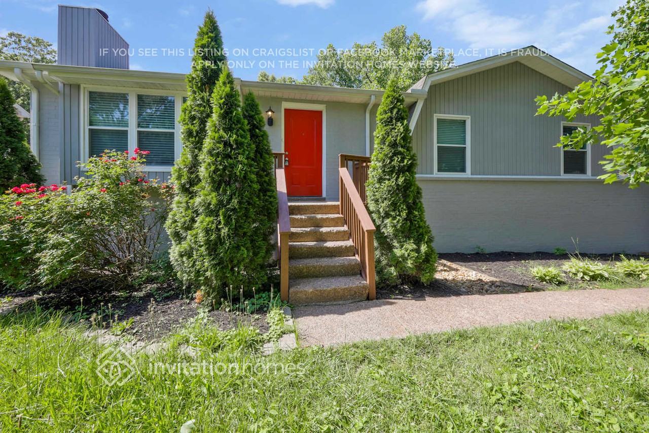 5121 Lana Renee Ct - Photo 4 of 28