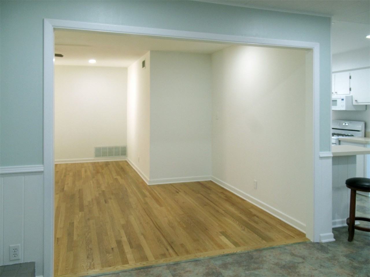 1510 Briarwood Blvd - Photo 7 of 39