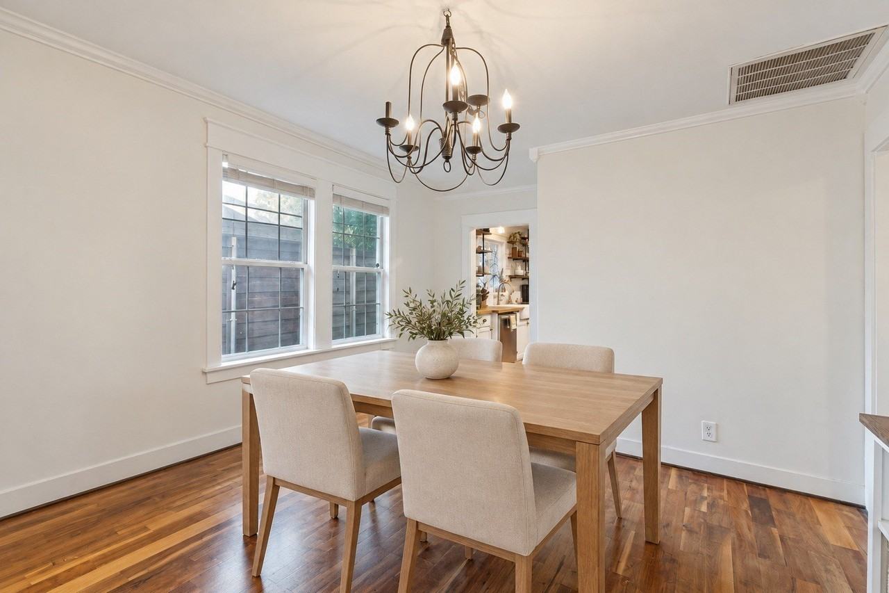 1224 Hollywood Ave - Photo 6 of 16