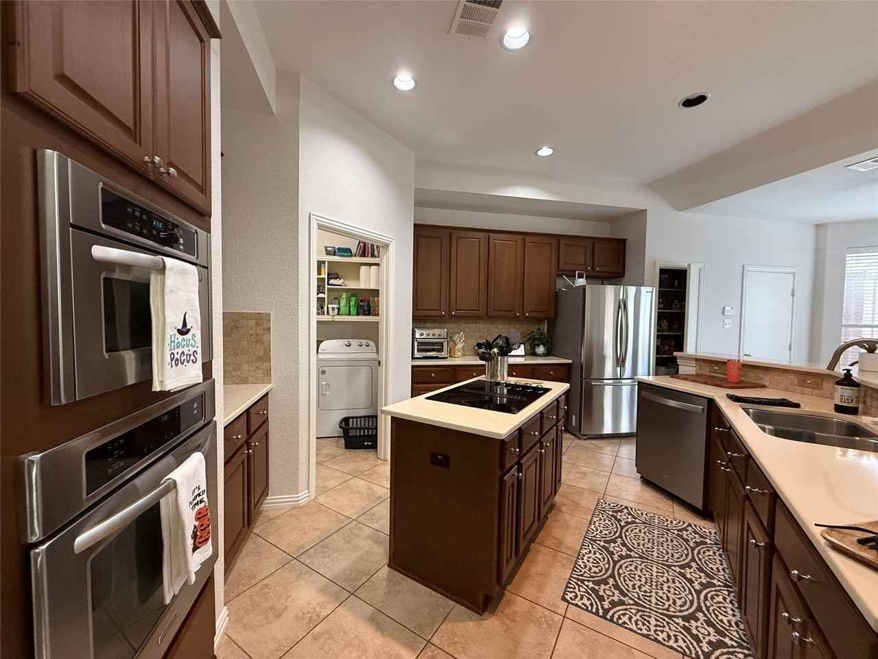6821 Patrick Ln - Photo 4 of 26