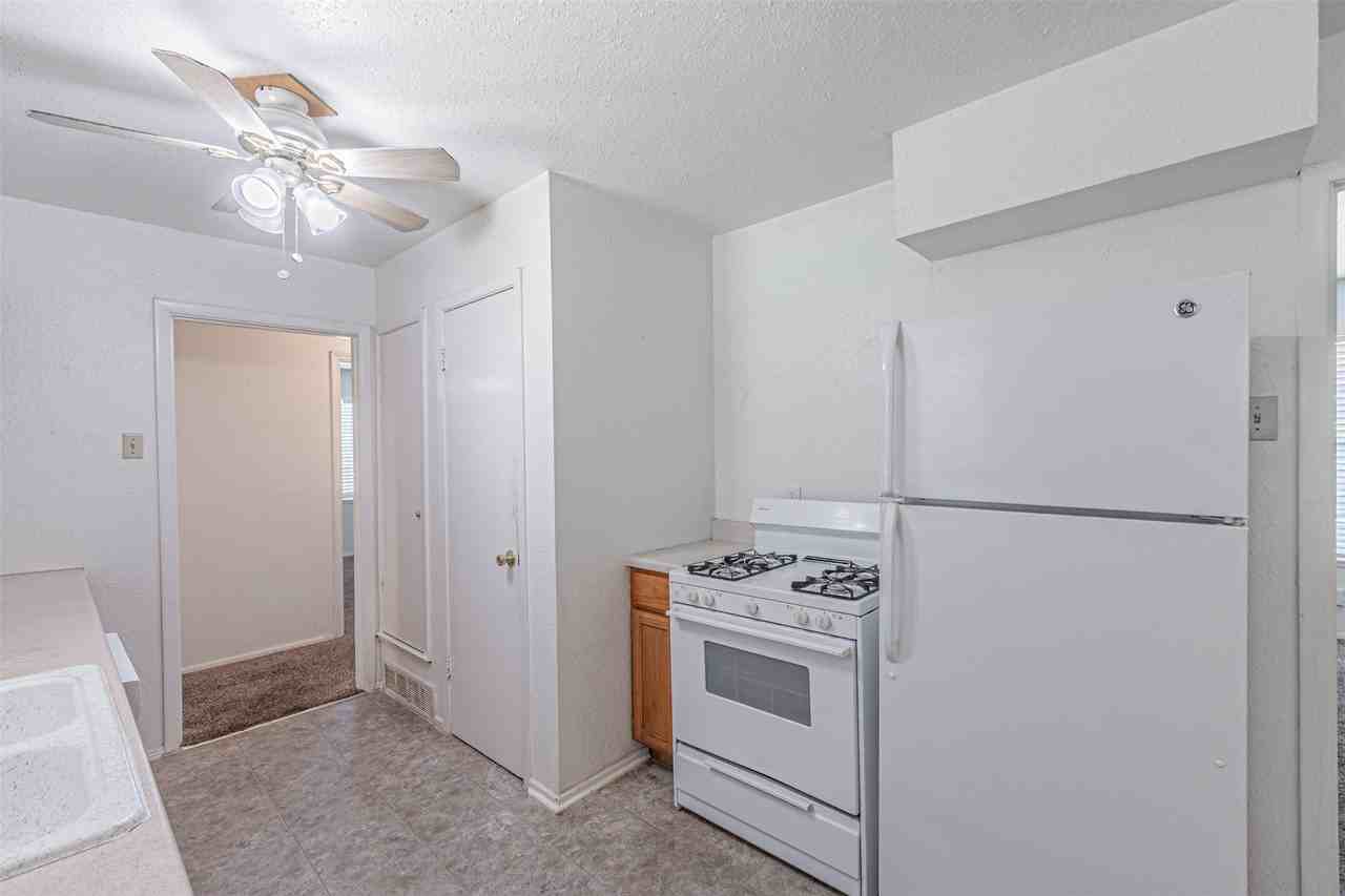 2529 Albemarle Dr - Photo 6 of 8