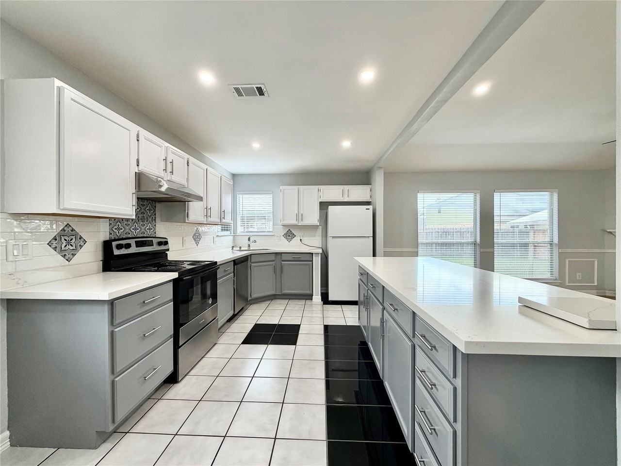 6505 Juliette Run - Photo 5 of 22