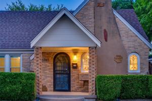 featured image of 2745 Ivandell Ave
