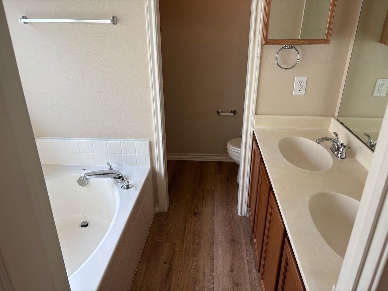 9000 Wild Rose Ln - Photo 2 of 15