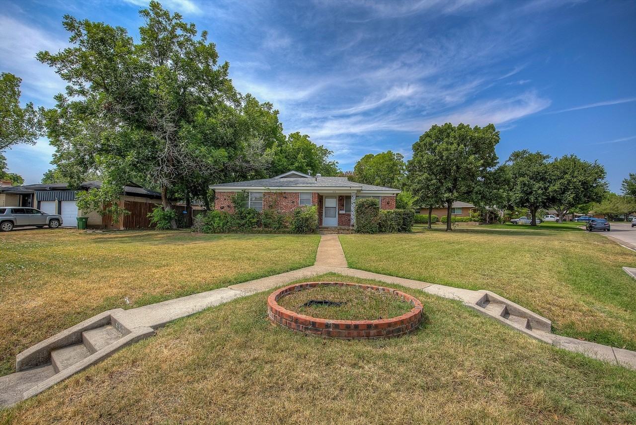 5916 Tourist Dr - Photo 6 of 32