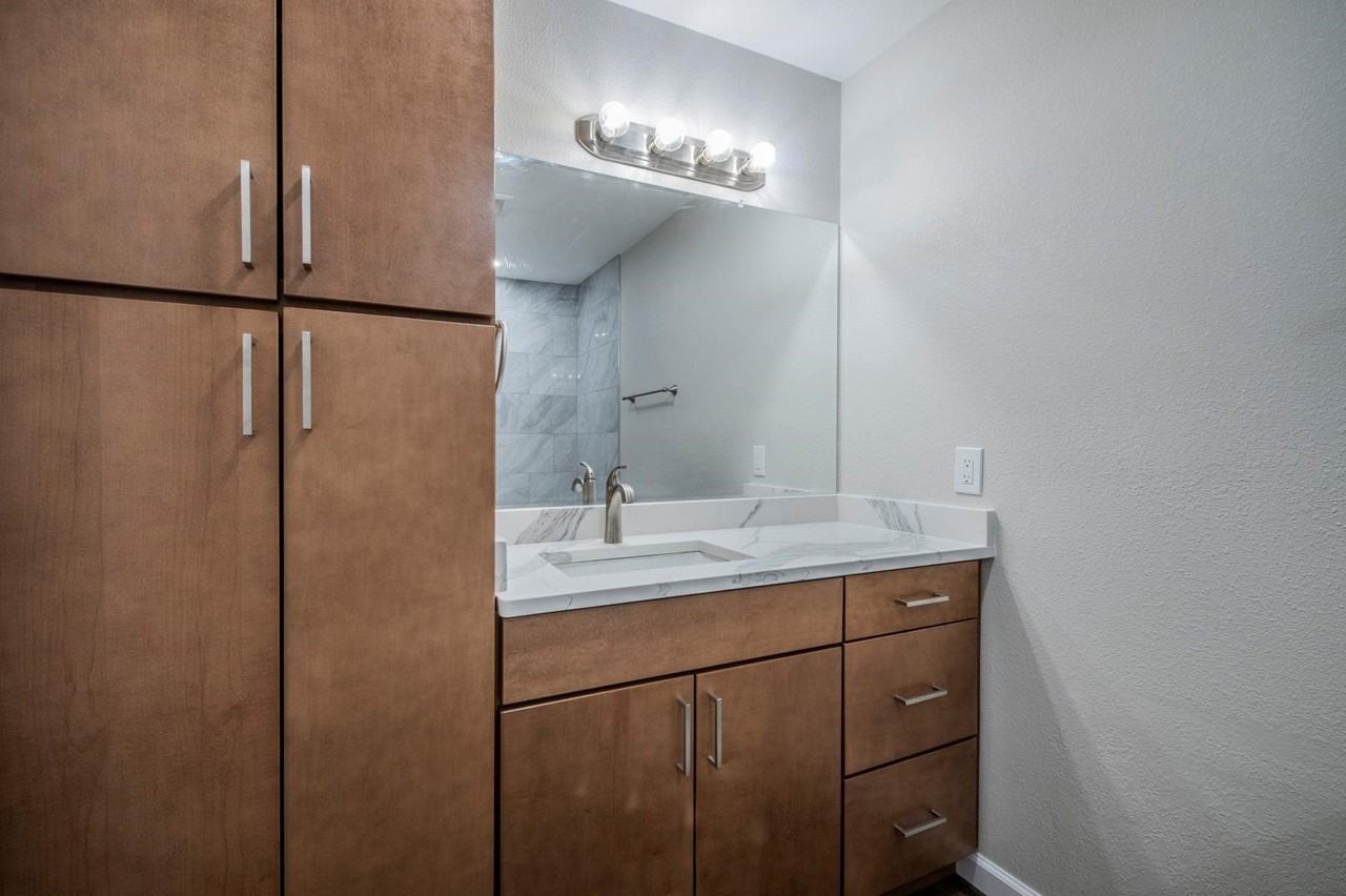 4901 Curzon Ave #105 - Photo 6 of 17