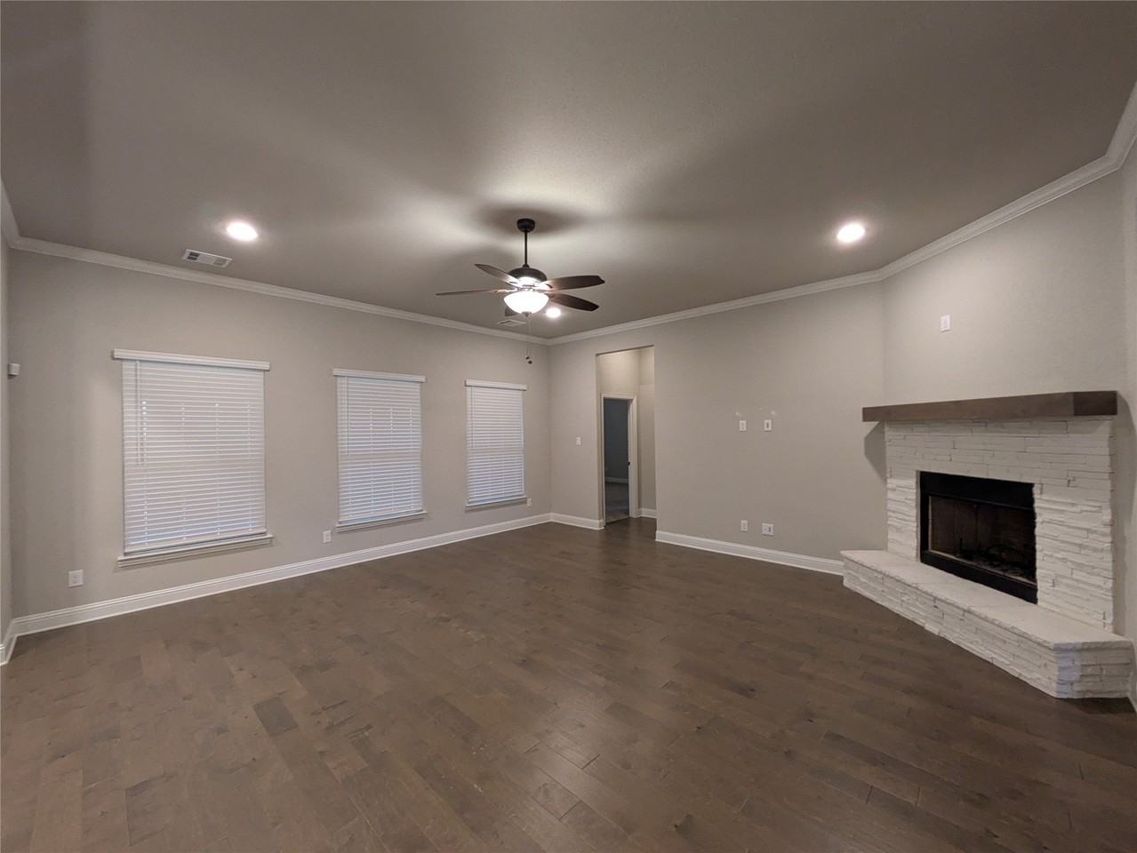 1720 Whispering Trail Dr - Photo 5 of 35