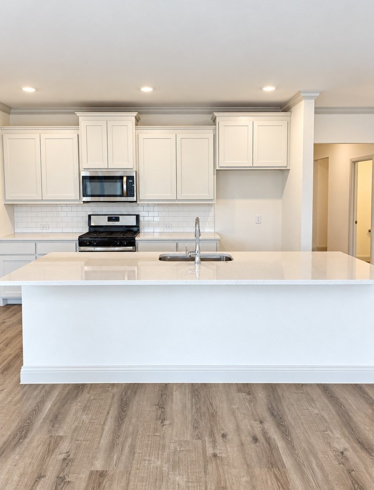 332 Braves Way - Photo 3 of 18