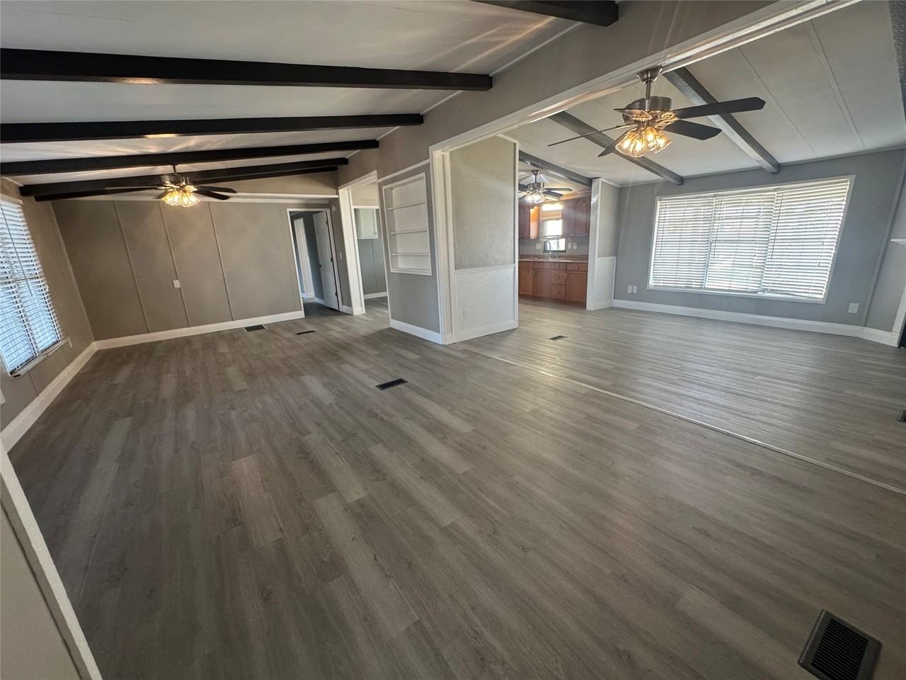 7201 Pica Dr - Photo 4 of 20