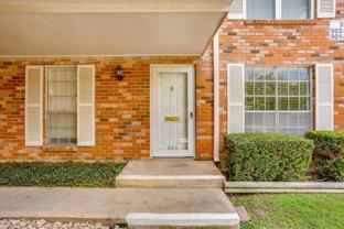 901 Roaring Springs Rd - Photo 1 of 1