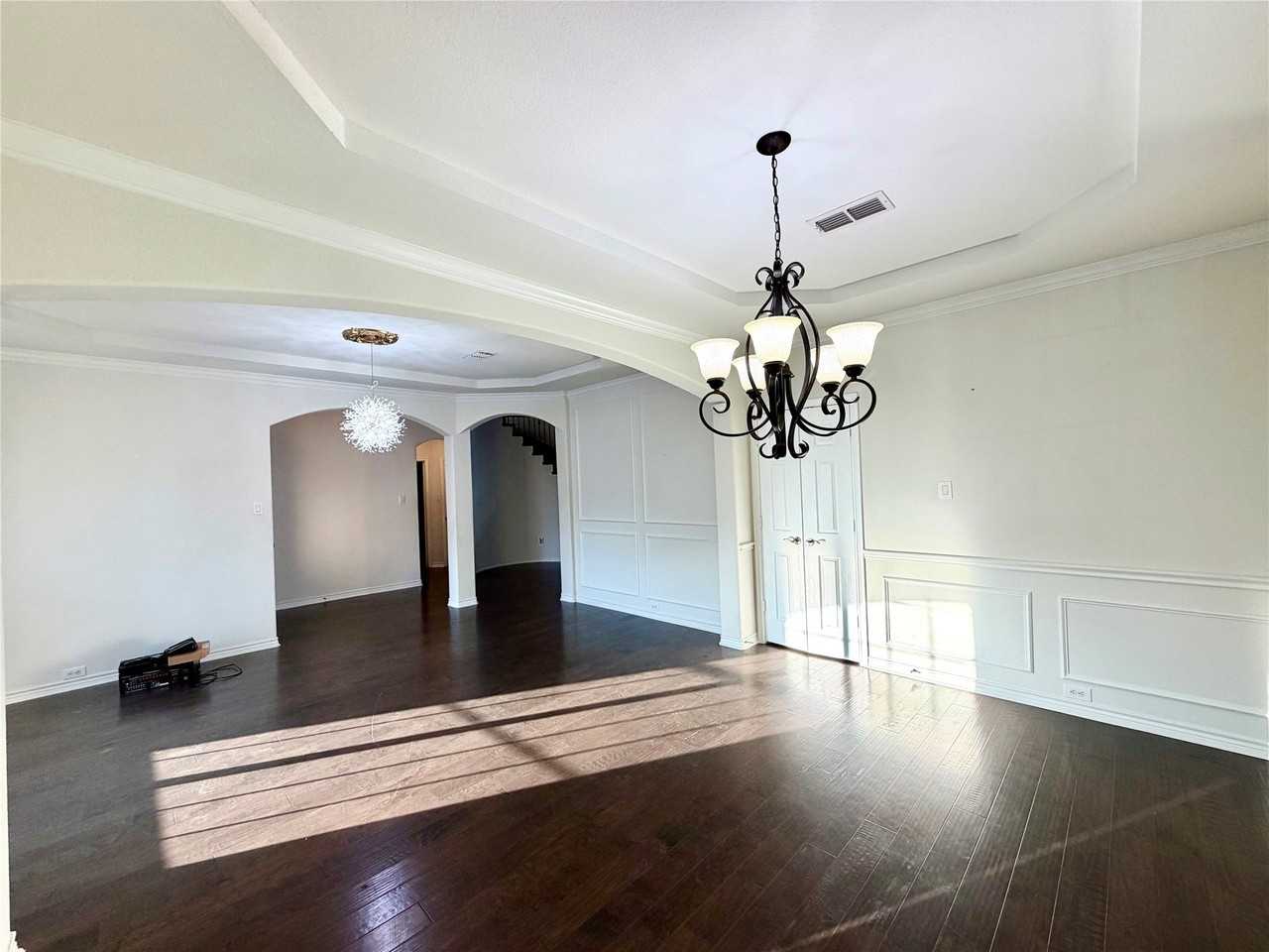 4514 Sea Sparrow Ln - Photo 5 of 40