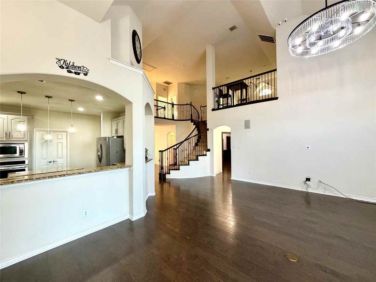 4514 Sea Sparrow Ln - Photo 7 of 40