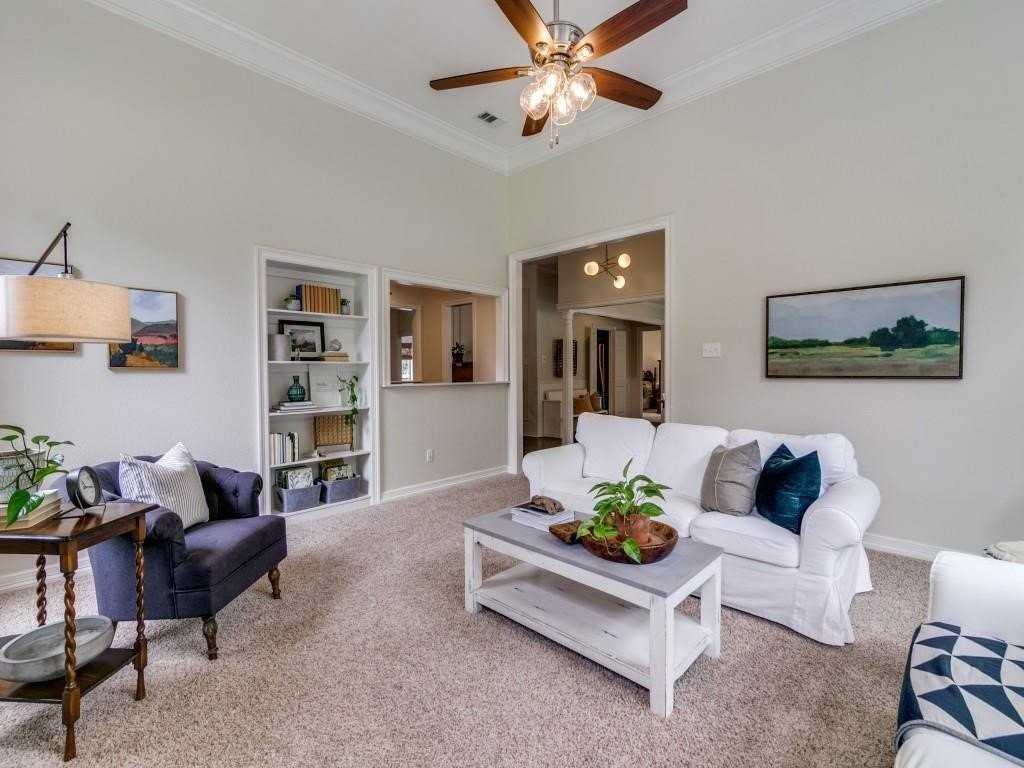 1605 Sunset Hill Dr - Photo 4 of 14