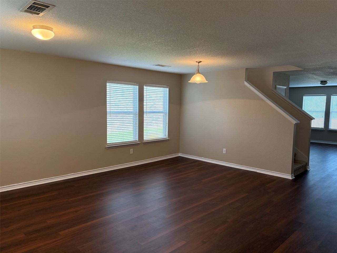 7961 Meadow Spring Ln - Photo 2 of 23