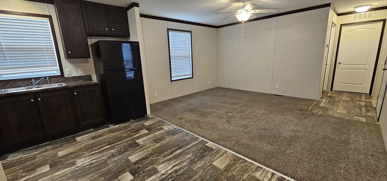 81 Mulberry #81 - Photo 2 of 9