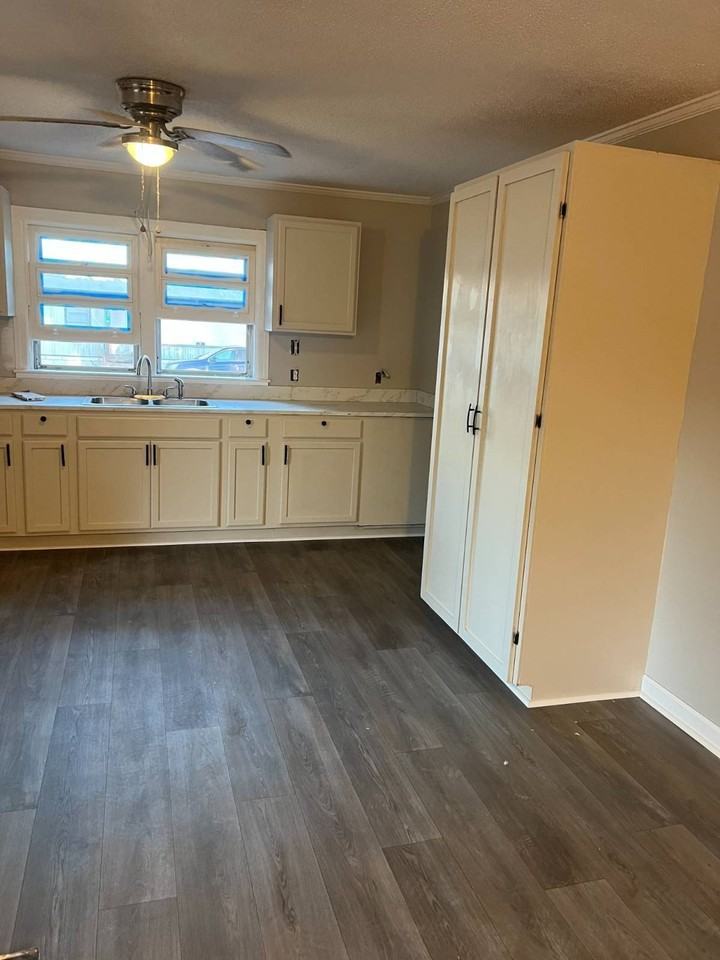301 True Temper Rd #31 - Photo 5 of 6