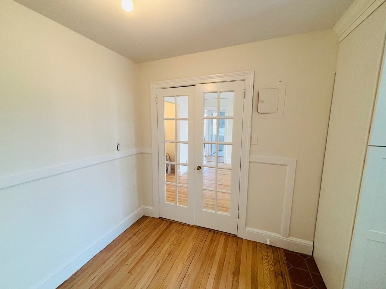 101 Forest Ave - Photo 5 of 22