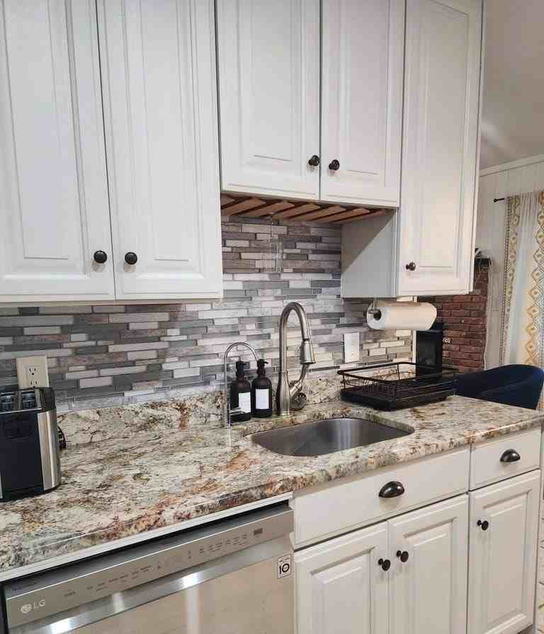 2332 Burntwood Dr - Photo 2 of 17