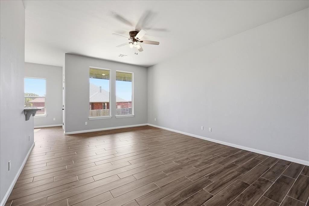 704 N Cottontail Way - Photo 5 of 50