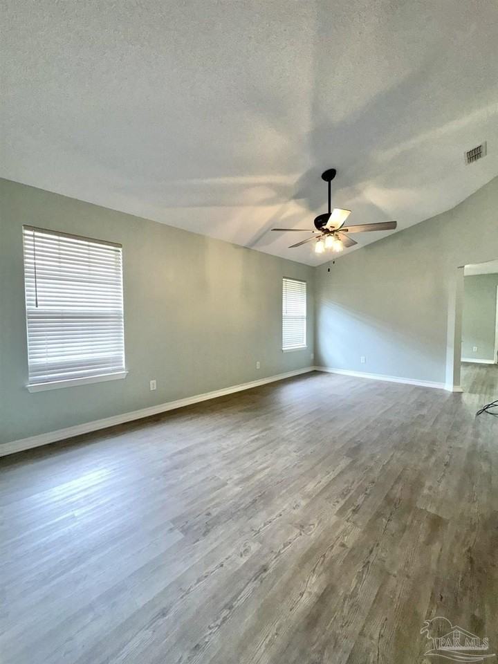 2521 Portobella Pl - Photo 2 of 13