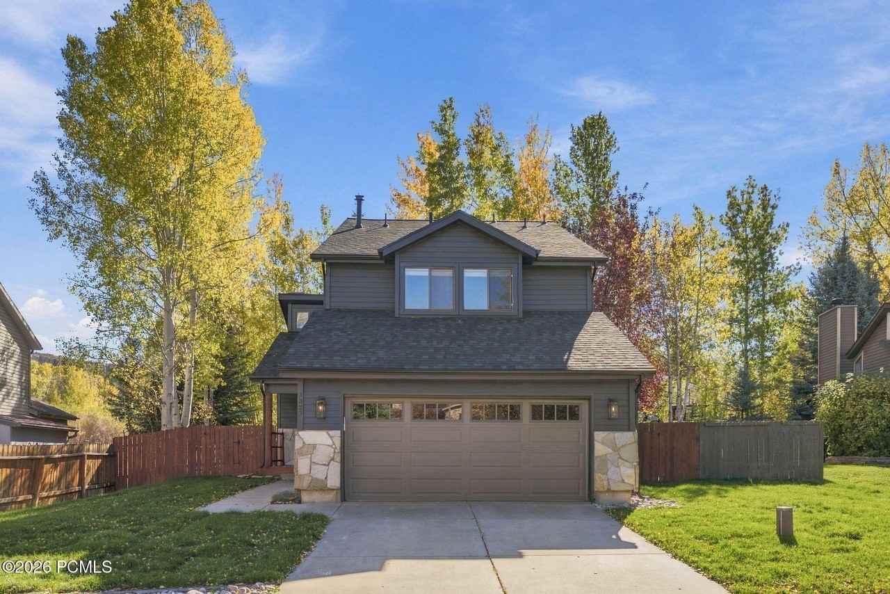 1327 Quail Meadows Rd - Photo 2 of 50