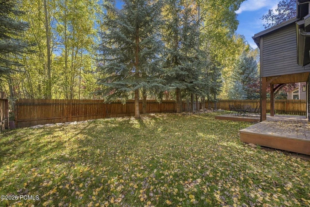 1327 Quail Meadows Rd - Photo 5 of 50