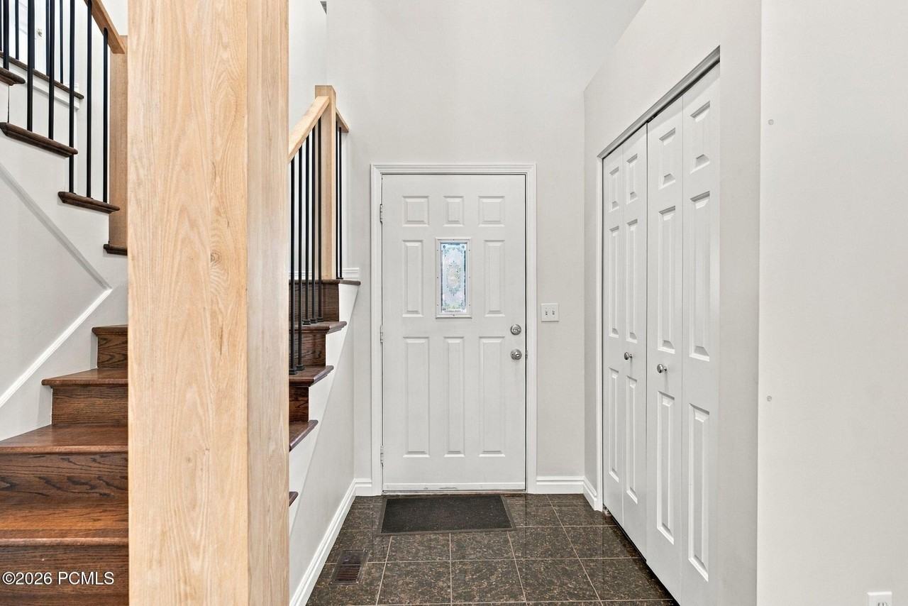 1327 Quail Meadows Rd - Photo 7 of 50