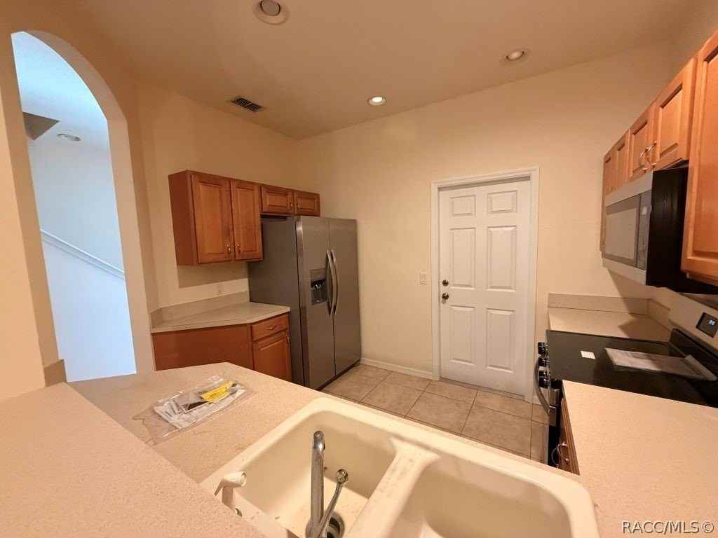 1586 W Spring Meadow Loop - Photo 2 of 23