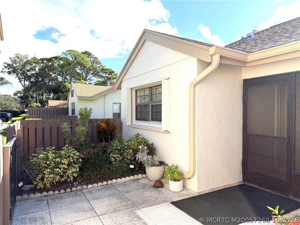 1454 Sw Silver Pine Way #101A - Photo 5 of 30