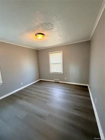 17550 Shaftsbury Ave - Photo 5 of 15