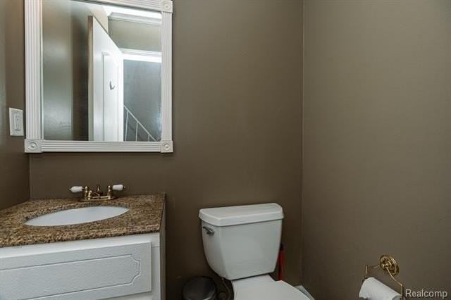 104 Manor Way - Photo 3 of 50