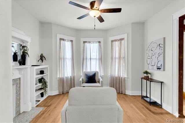 7950 E Lafayette St - Photo 5 of 41