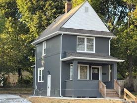 583 N Perry St - Photo 1 of 1